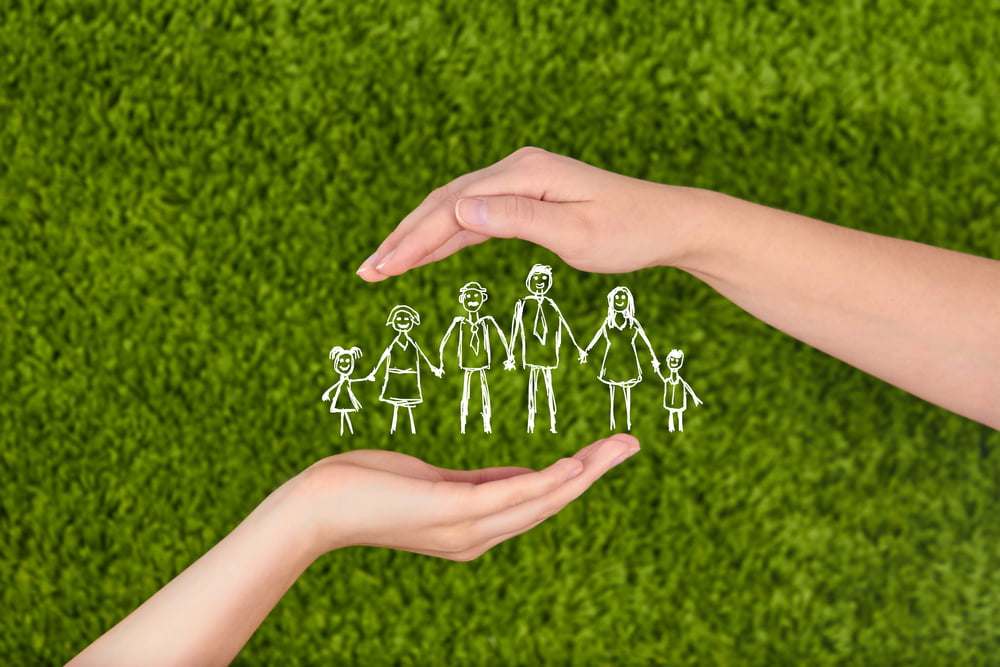 Warning against the cancellation of life insurance policies